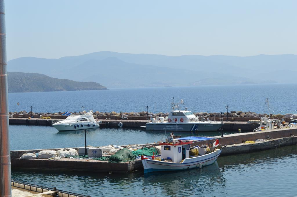 Villa Harbour View House Mythimna Exterior foto